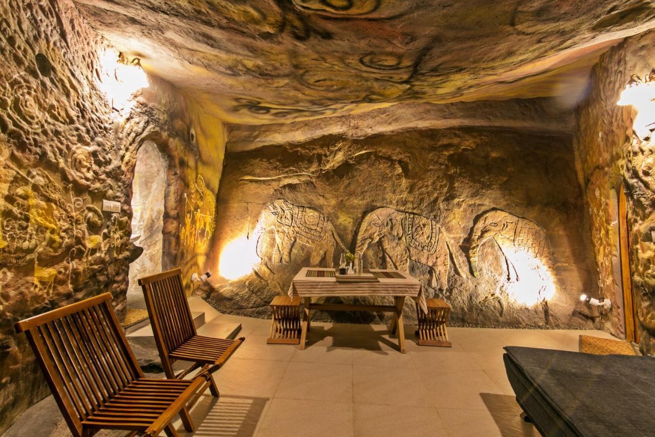 Hôtel Rockville Wayanad à Sultan Bathery Extérieur photo