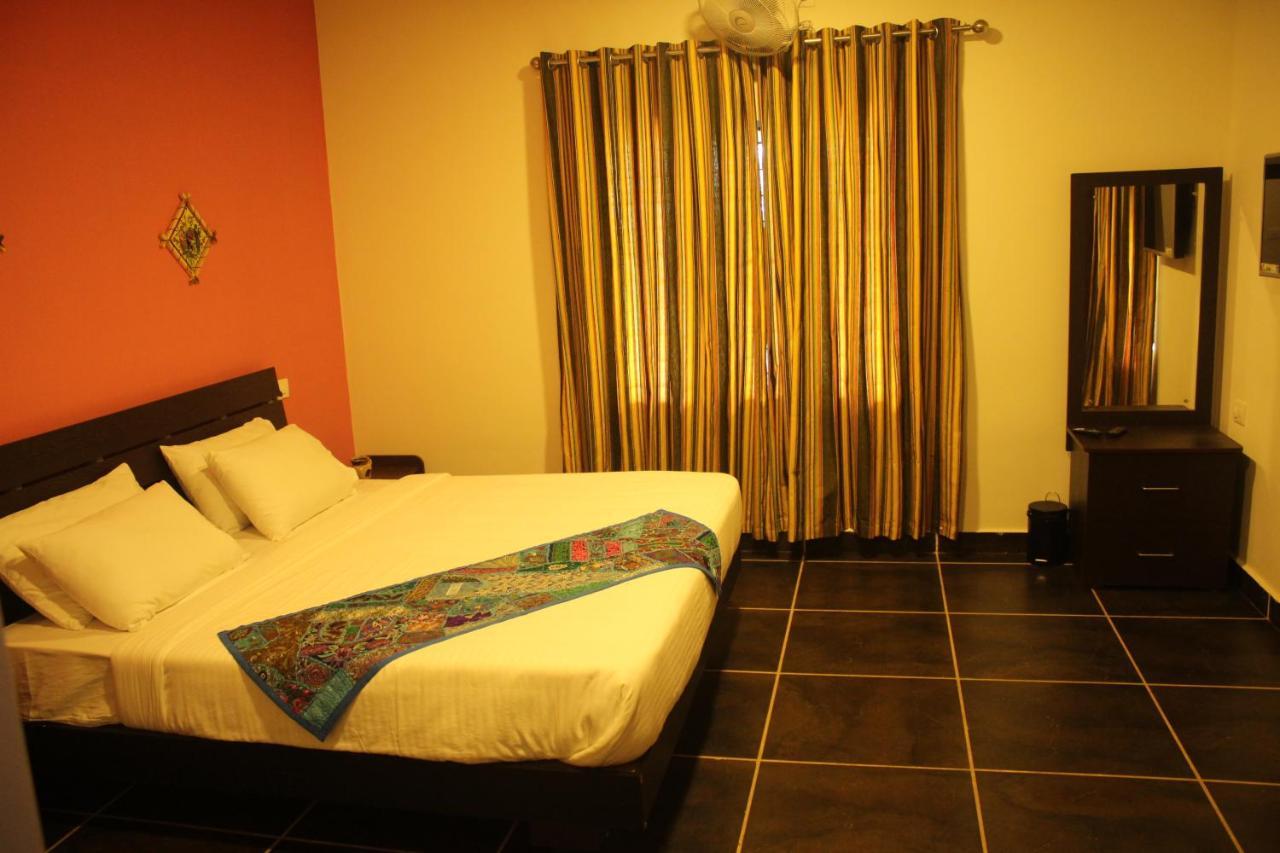 Hôtel Rockville Wayanad à Sultan Bathery Extérieur photo